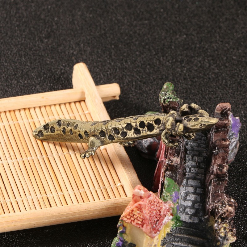 1 Buah Ornamen Salamander Kuni - Office Desk Tech Accessories ulasan dan harga
